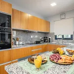 Salsa Ii Apartment *